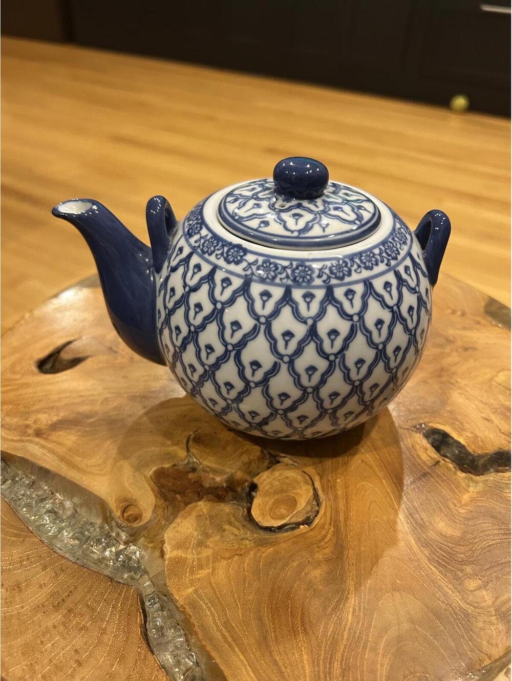 Vintage Nantucket Decorative Blue & White Teapot With Lid